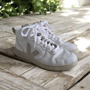 Veja Women’s V-15 Leather Sneaker White/Natural Mid Top US7/UK5/EU38